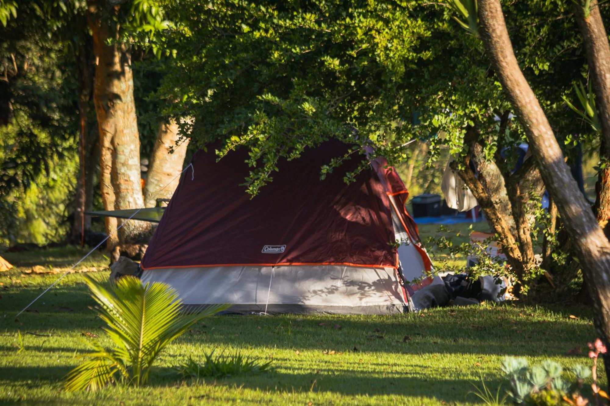 Canyons Camping Capitólio Exteriör bild